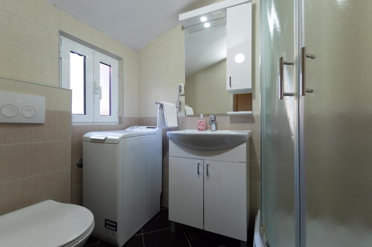 Camenno Apartments-The Heart Of Diocletian'S Palace-Open All Winter! สปลิท ภายนอก รูปภาพ