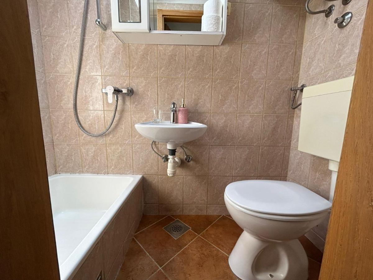 Camenno Apartments-The Heart Of Diocletian'S Palace-Open All Winter! สปลิท ภายนอก รูปภาพ